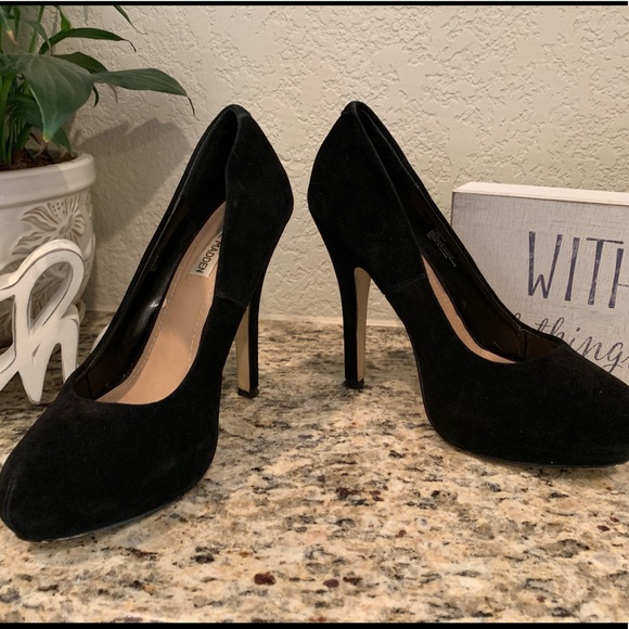 Steve Madden Traisie Pumps - Picture 5 of 7